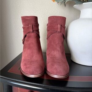 Gianni Bini Rich Burgundy Ankle Booties